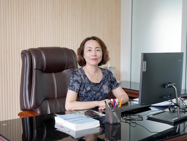 Dr. Liu Liyan